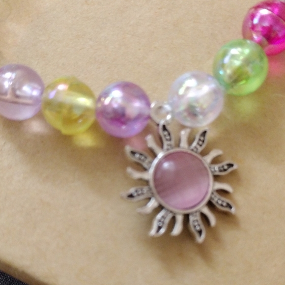Artemis's Gems custom-made beaded bracelet with metal sun charm and owls rainbow - Picture 2 of 3